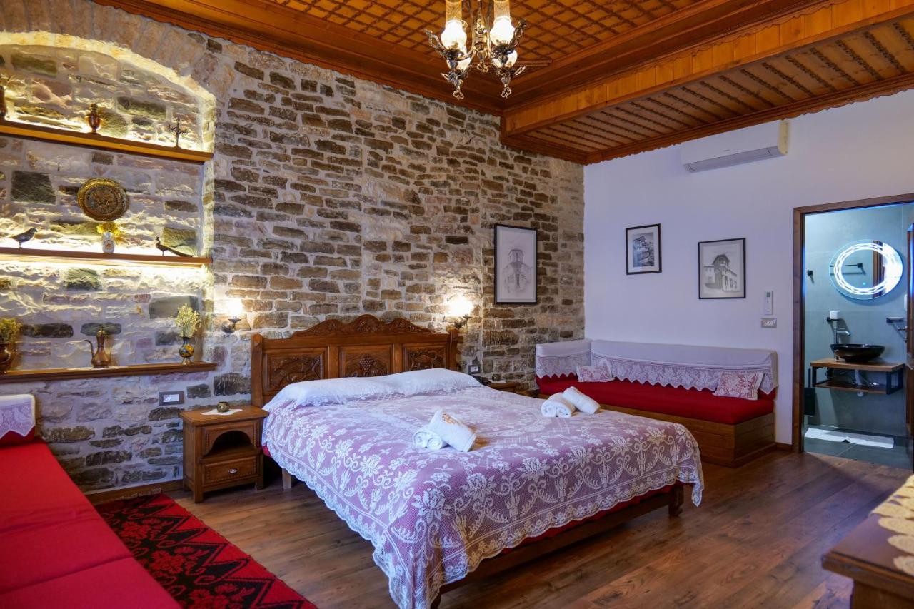 Hotel Bineri Gjirokastër Exterior foto