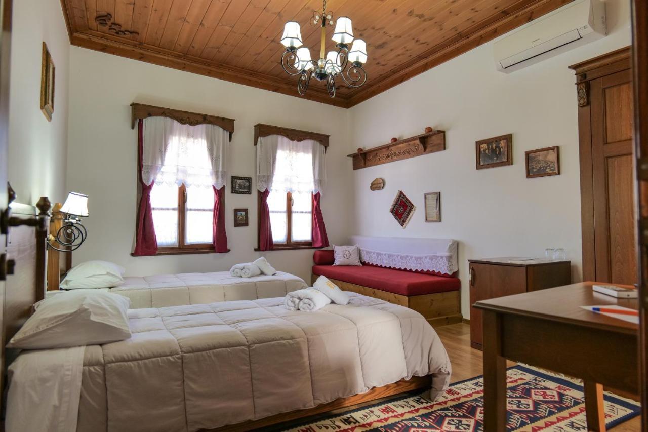 Hotel Bineri Gjirokastër Exterior foto